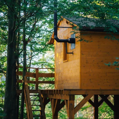 Treehouse Vtacikovo Tente de luxe